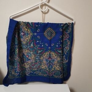 Gina Ruccini scarf